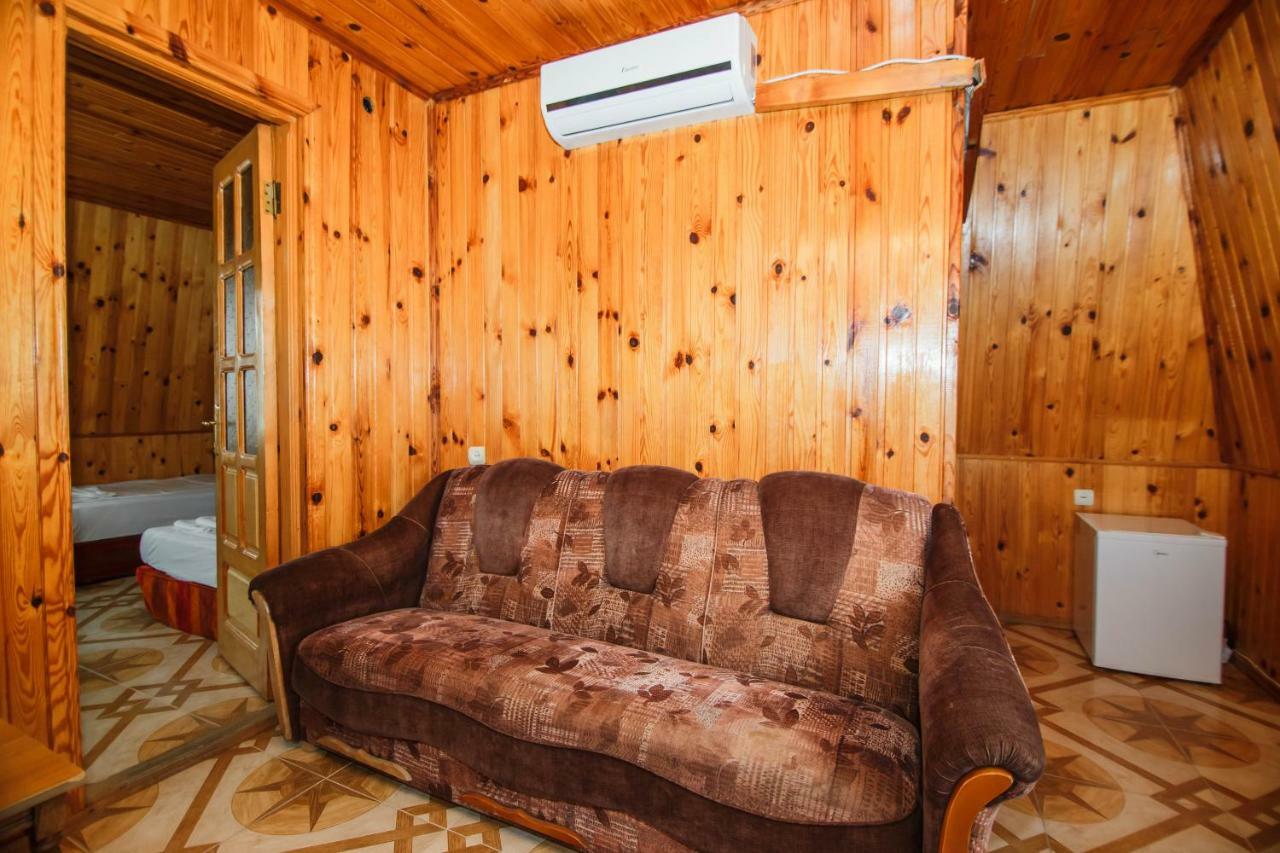 Guest House Nia Gonio Extérieur photo